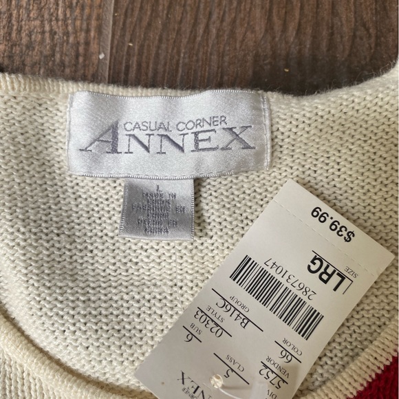 Casual Corner Winter Sweater NWT - Picture 4 of 5